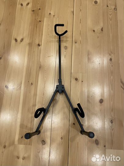 Стойка для гитары