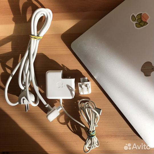 Magsafe 2 45w power adapter