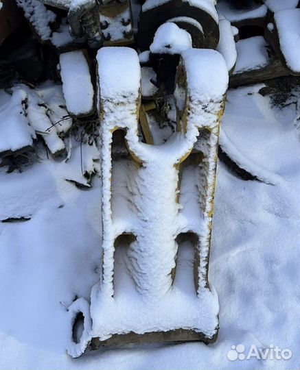 Трапеция ковша komatsu PC 220-8