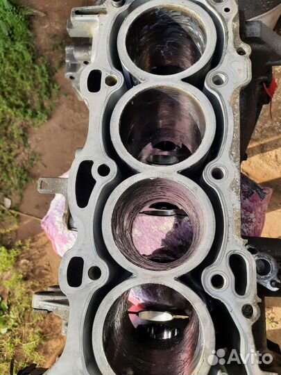 Блок цилиндров 1az