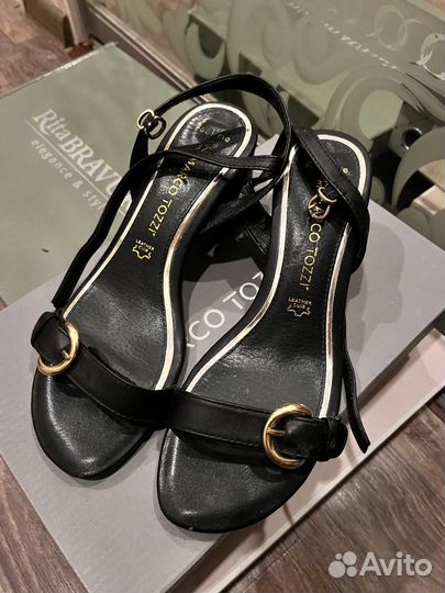 Босоножки женские