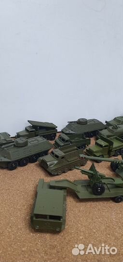 Подборка моделей военной техники СССР игрушки