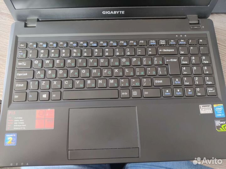 Ноутбук gigabyte p15