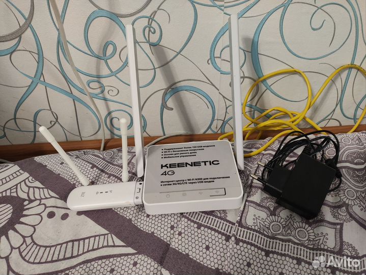 Комплект модем ZTE и роутер Keenetic