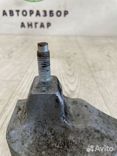 Кронштейн опры МКПП Ford Fusion CBK fxja 2008