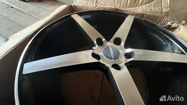 R17 vossen 5x114