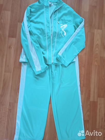 Спортивный костюм женский на флисе 46