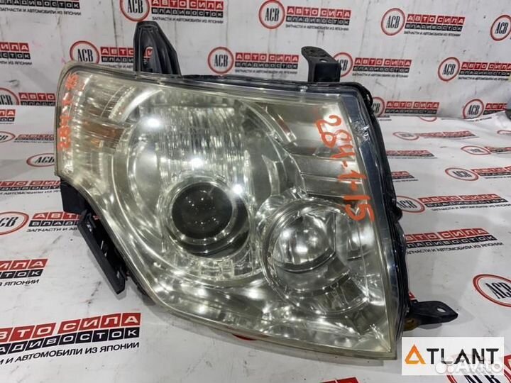 Фара правая mitsubishi pajero