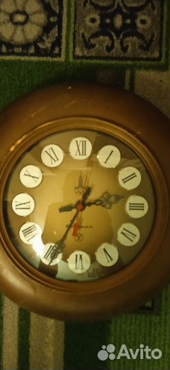 Настенные часы СССР