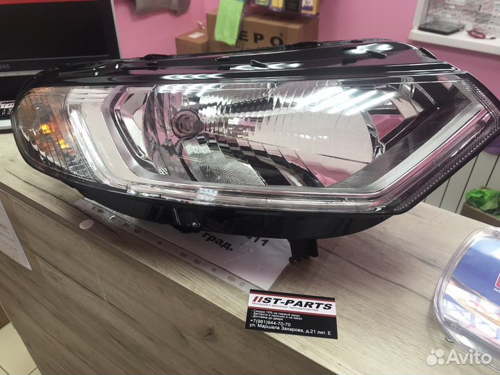 Фара правая ecosport 1