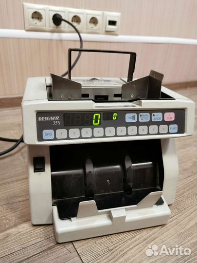 Cчетчик банкнот Magner 35DC-10Keys