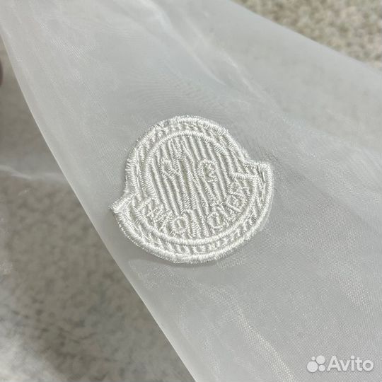 Ветровка moncler