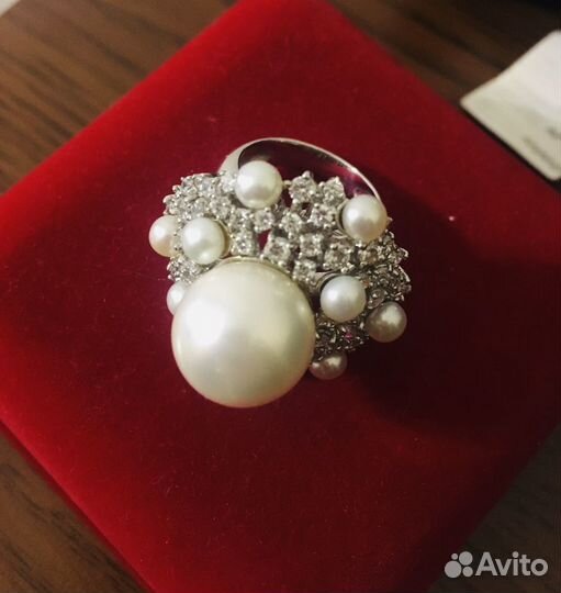 Серебряное кольцо с жемчугом и Swarovski. Италия