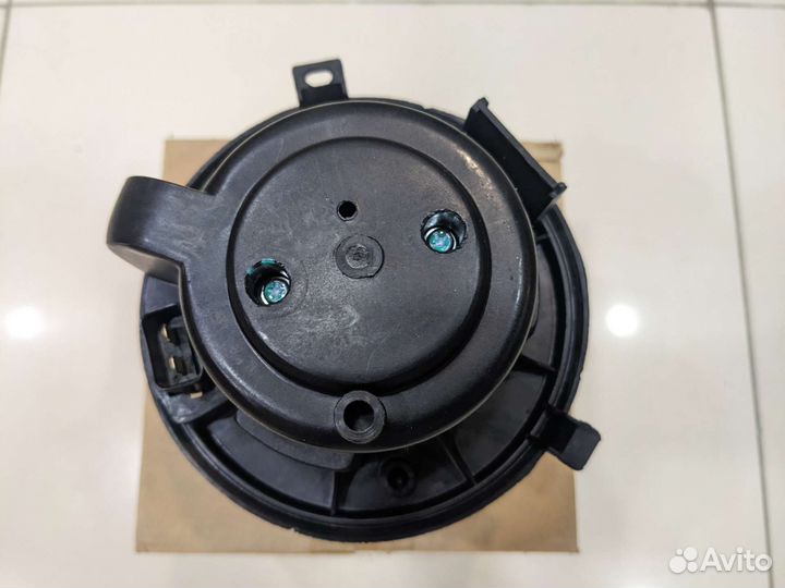 Мотор отопителя ford transit (00) / transit (06)