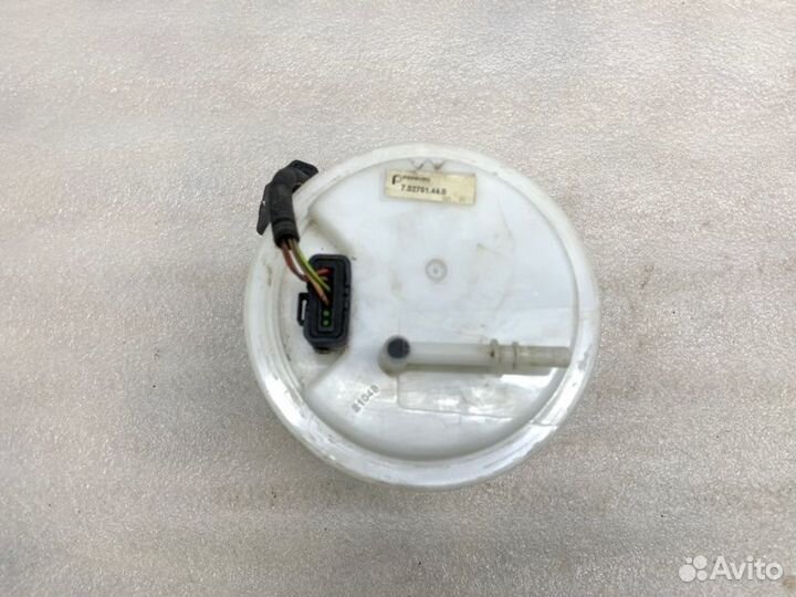 Топливный насос Peugeot Partner Tepee B9 EP6C 2013