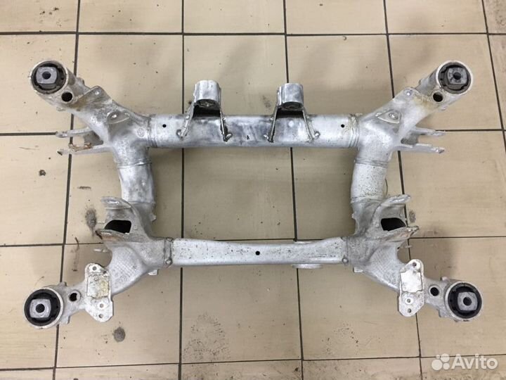 Подрамник передний задний BMW 5 E60 рестайлинг