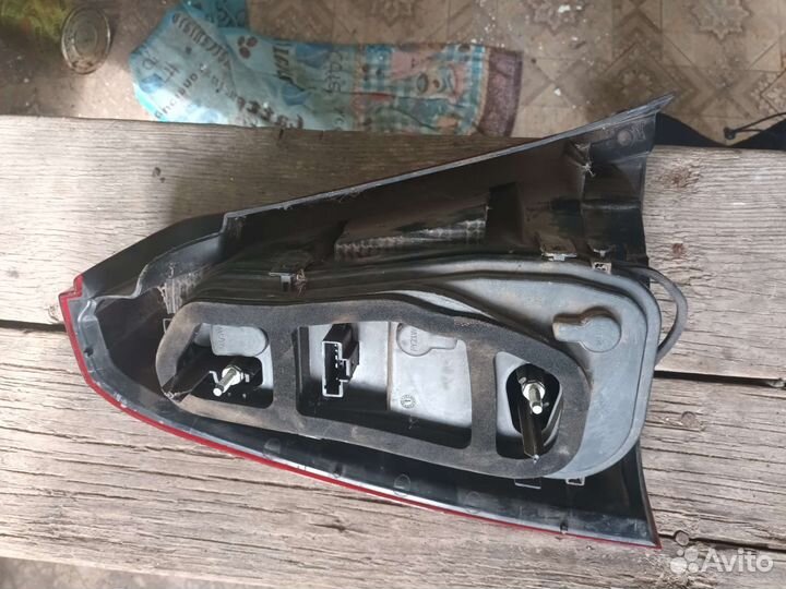 Фанарь задний рено логан 2