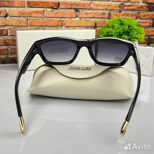 Солнцезащитные очки jacquemus