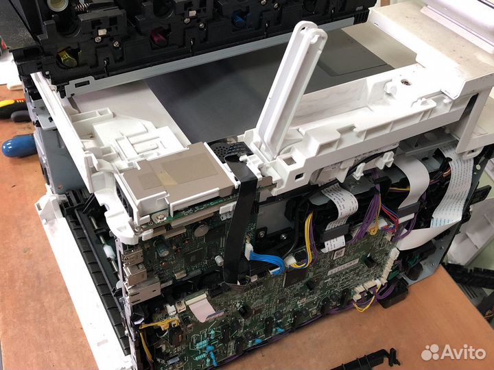 HP Color LaserJet Pro M477fnw на запчасти