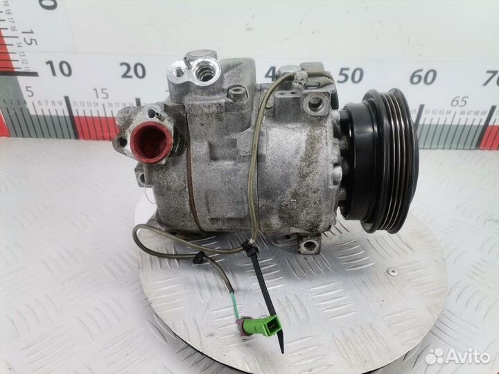 Компрессор кондиционера для Volkswagen Passat 5