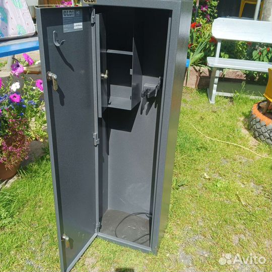 Оружейный сейф бу