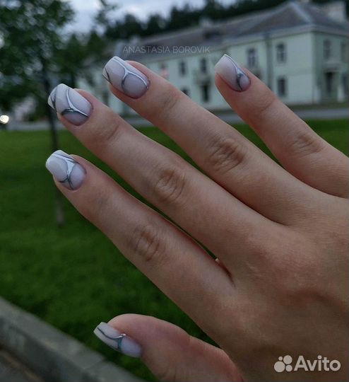 Маникюр педикюр