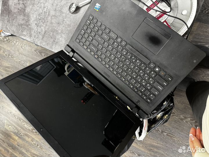 Ноутбук lenovo на запчасти