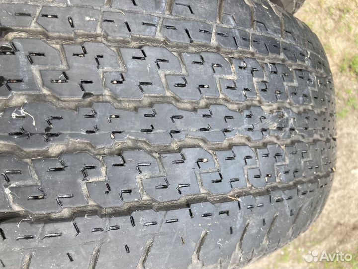 Bridgestone Dueler H/P 265/65 R17 112S