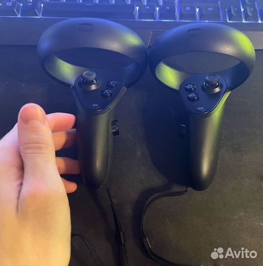 Контроллеры для Oculus Rift s/Quest (пара)