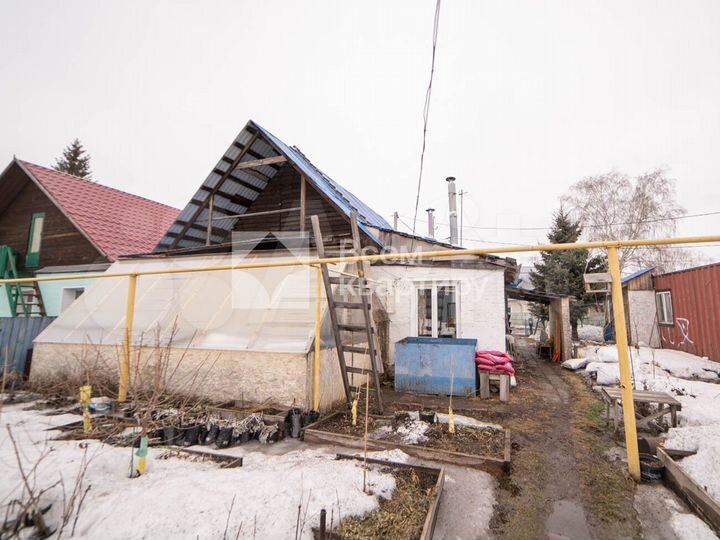 Дом 41,5 м² на участке 5,2 сот.