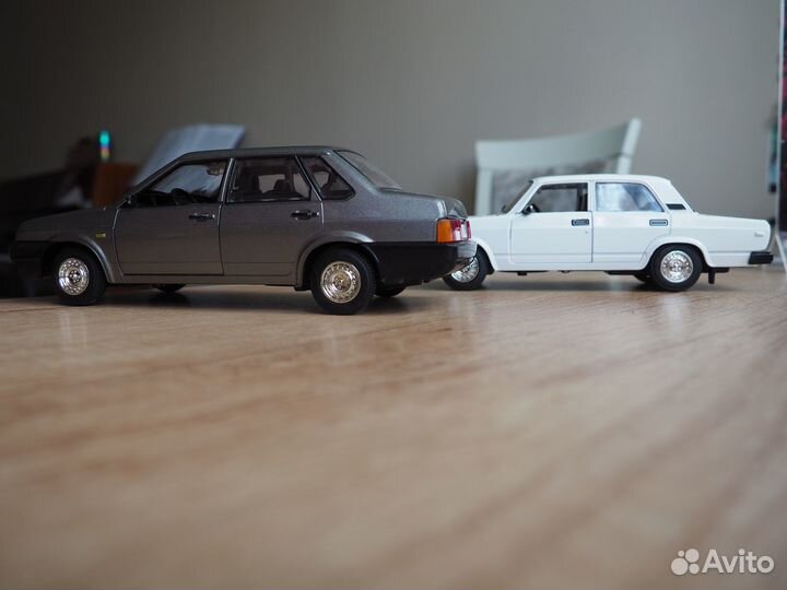 Машина АВТОПАНОРАМА ваз 2107, 1/24 и 21099