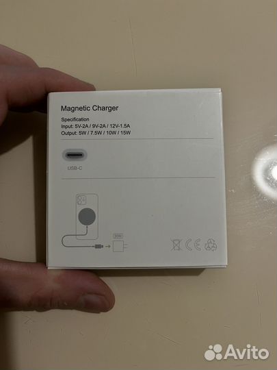 Беспроводная зарядка на iPhone