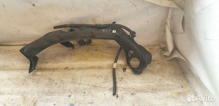 Крепление фары правой BMW 3 E90/E91/E92/E93 2.5 Бе