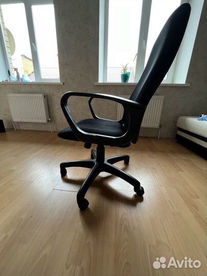 Компьютерное кресло