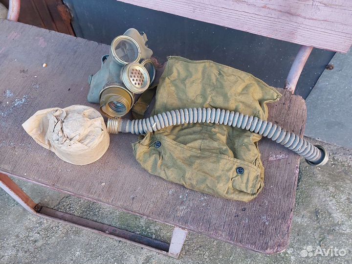 Противогаз