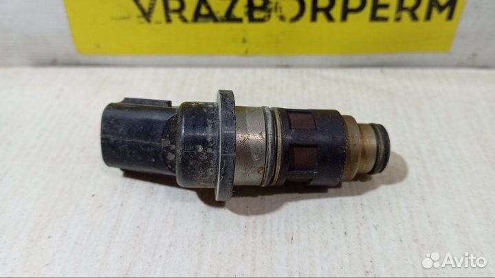 Форсунка топливная Nissan Almera N15