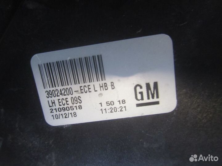 Фонарь задний левый Opel insignia