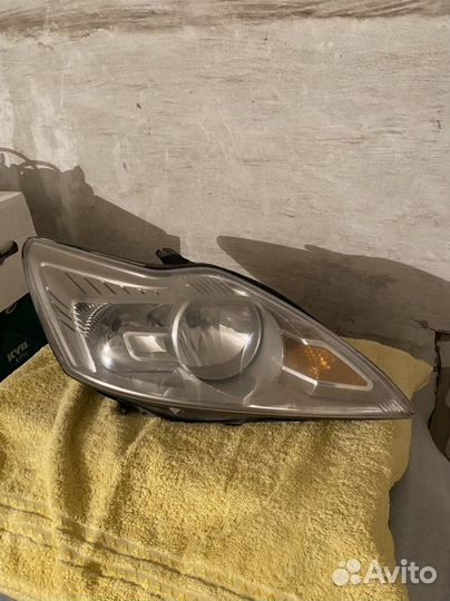 Фара правая Ford Focus 2 рестайлинг