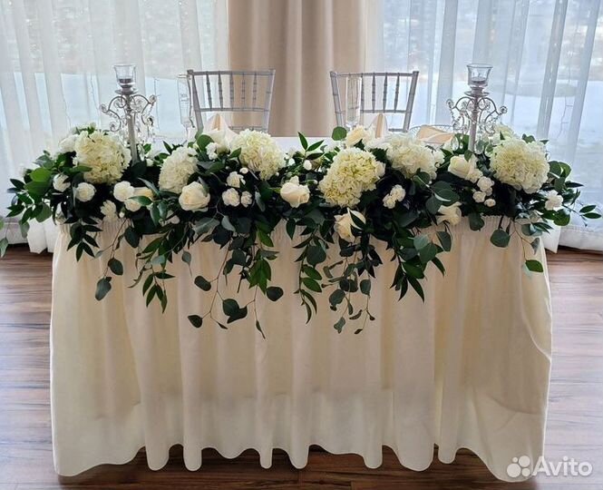 Свадебное оформление живыми цветами