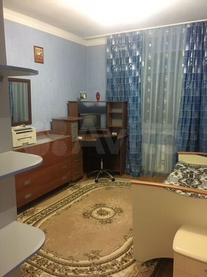 2-к. квартира, 73 м², 2/5 эт.