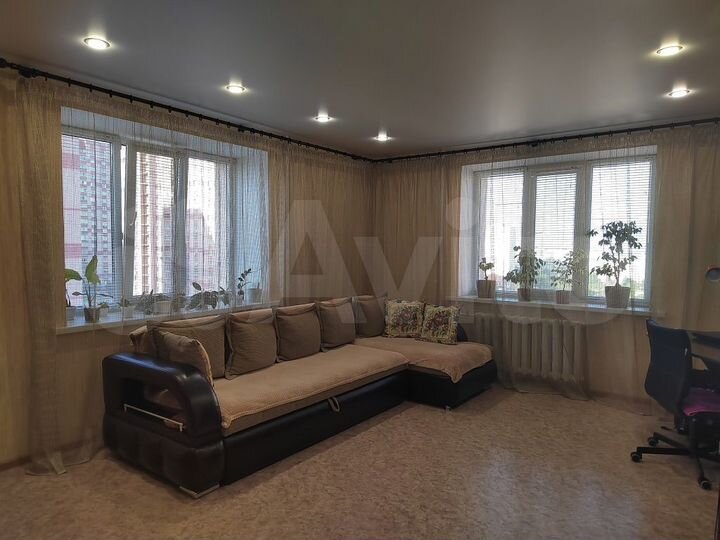 2-к. квартира, 60,5 м², 8/14 эт.