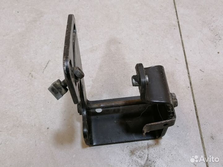 Крепление гур Ford Transit 1994-2000