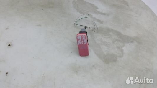 Кнопка аварийки toyota auris E150 (92B19I501)