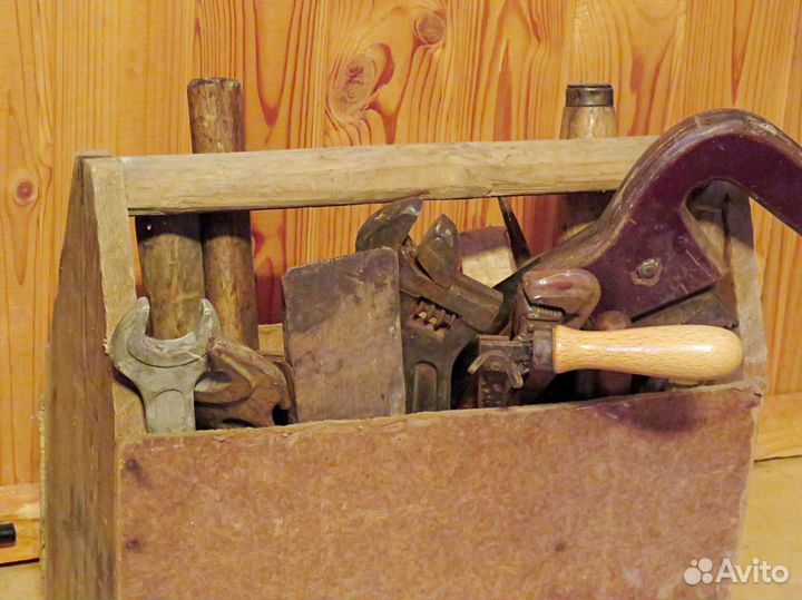 Винтажный ящик с инструментами СССР
