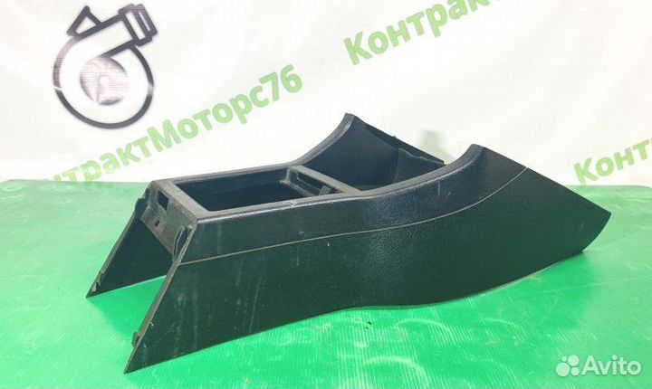 Консоль кпп Audi 80S седан 1 1989