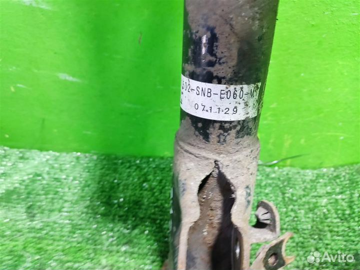 Стойка амортизатора передняя левая Honda Civic 4D