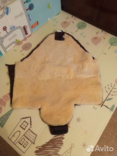 Меховой конверт Mansitta в коляску