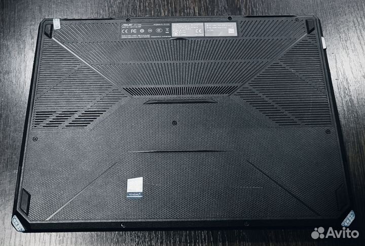 Игровой ноутбук Asus 15.6/120Hz/Gf1650/Ryzen5/8Gb