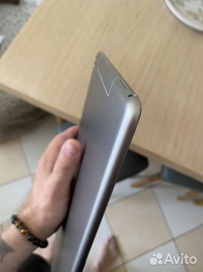 iPad pro 12.9 2018 gen 2