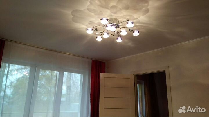 Светильник потолочный